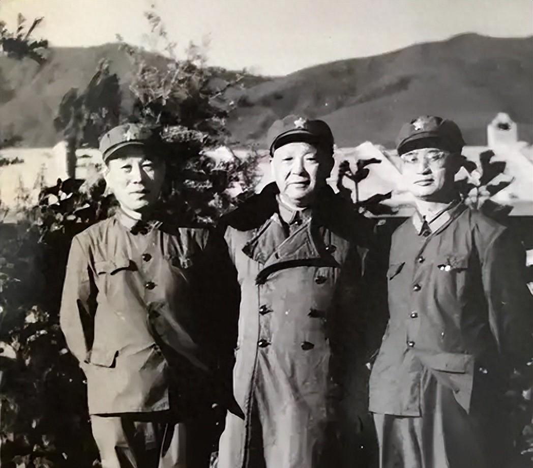 1975年谭友林在家闲着，突然被告知杨勇亲自点名要他，这背后有什么故事呢？
19
