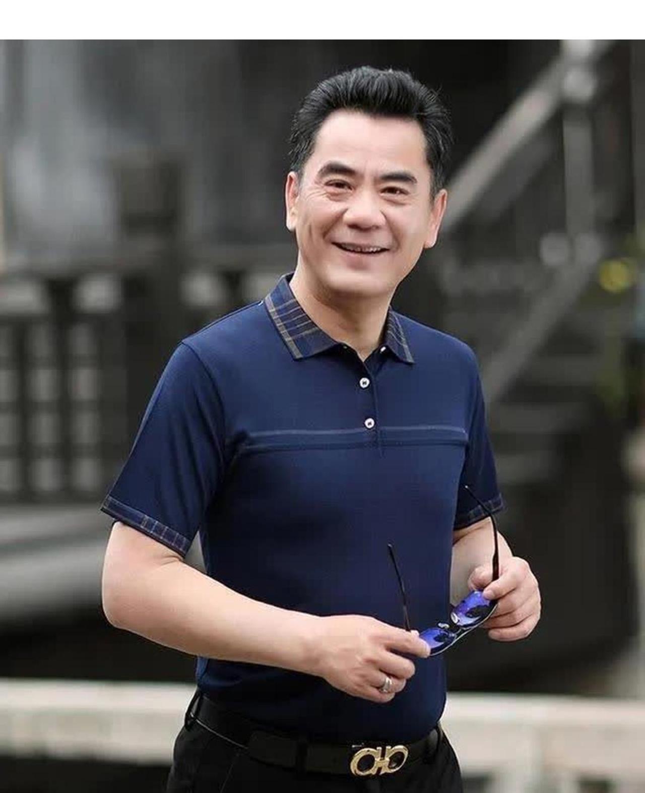 一位高僧说：“天选之人，往往五六十岁才真正翻身！前半生全是劫难，那是给你炼心用的