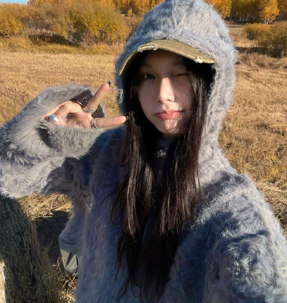 #甜宠文[超话]#                       《清高[先婚后爱