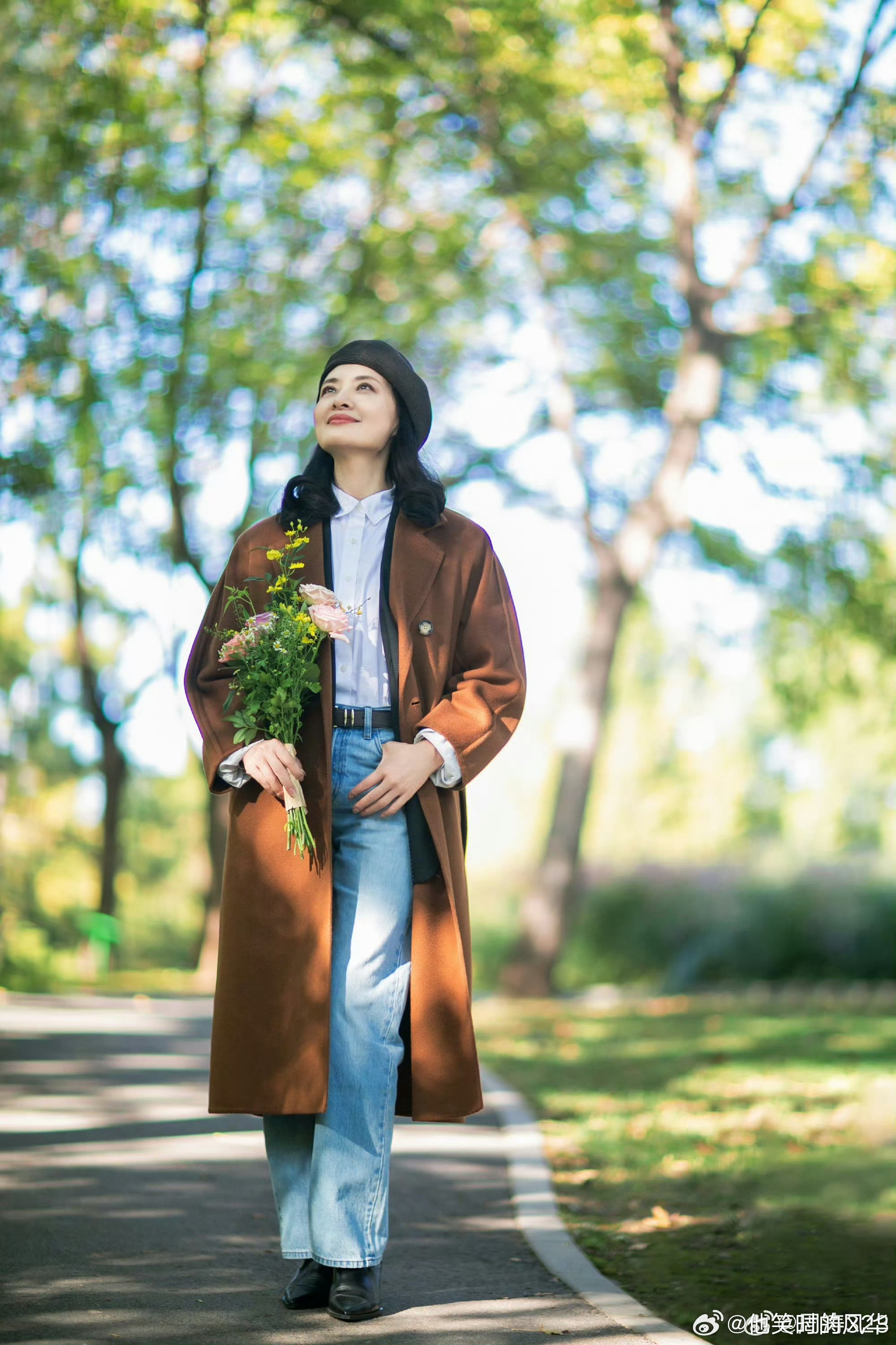 周涛在线求网友支招 看到周涛在桃花坞直接震撼！姐根本不需要支招，大胆释放魅力就好