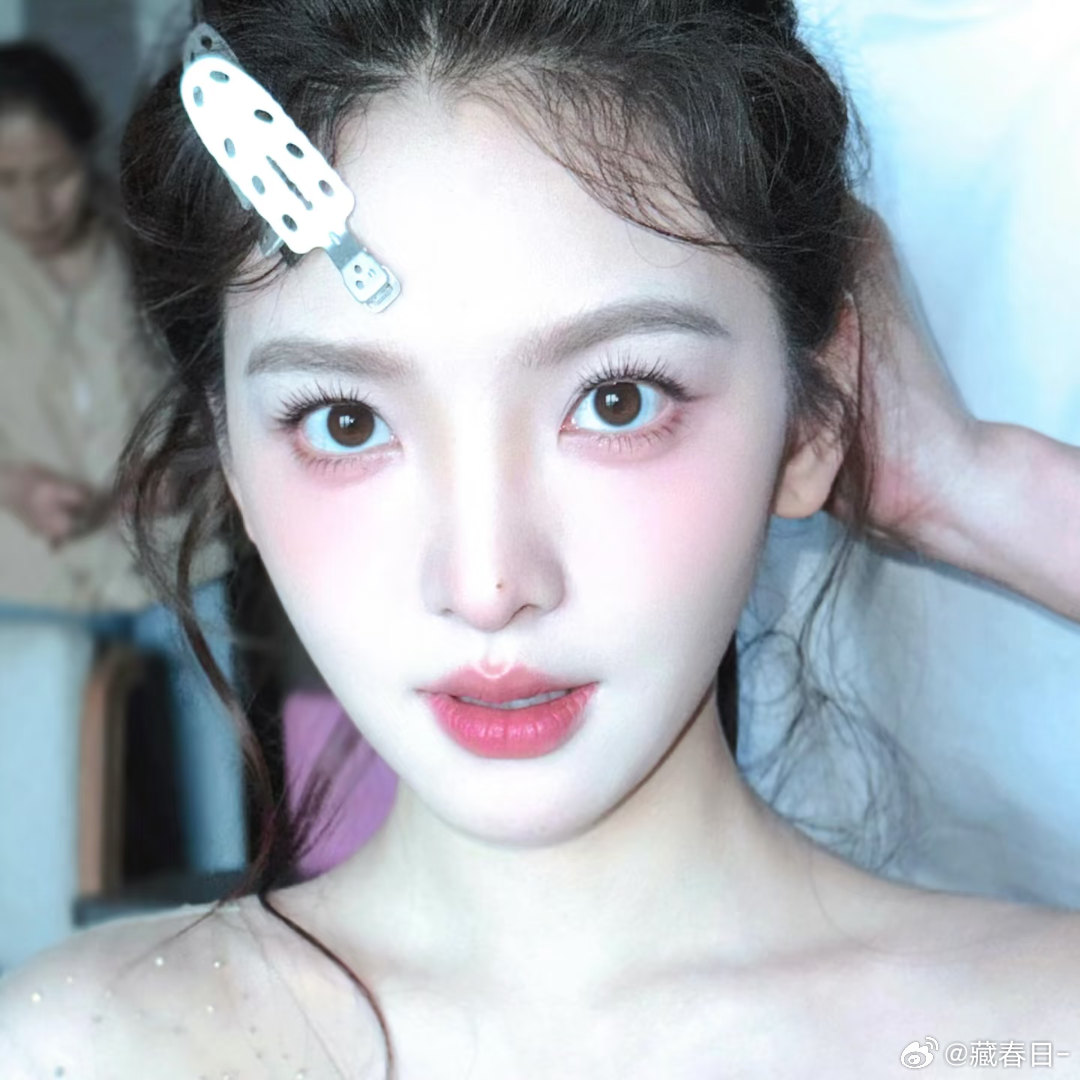 𝙎𝙃𝘼𝙍𝙀｜女明星头像｜好运高能量磁场头像杨幂 张婧仪 杨超越 李兰迪