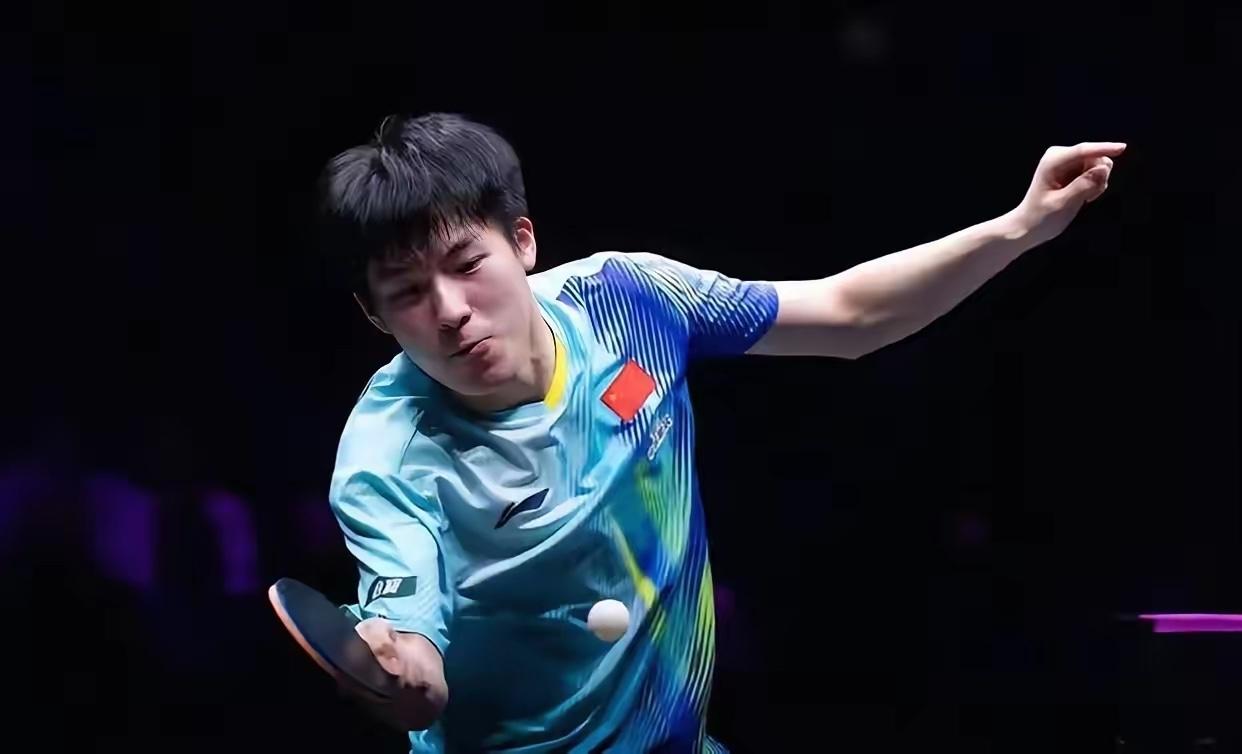 太原挑战赛，世界前五名主力不参赛，
国乒小将温瑞博和黄友政身兼三项，显然被寄予厚