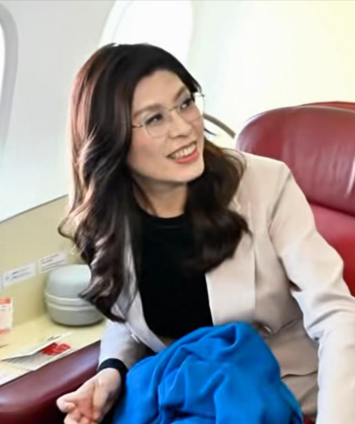 郑丽文终于见到了此行最重要的人物

从4月7号中午飞抵上海开始，这三天的行程像是