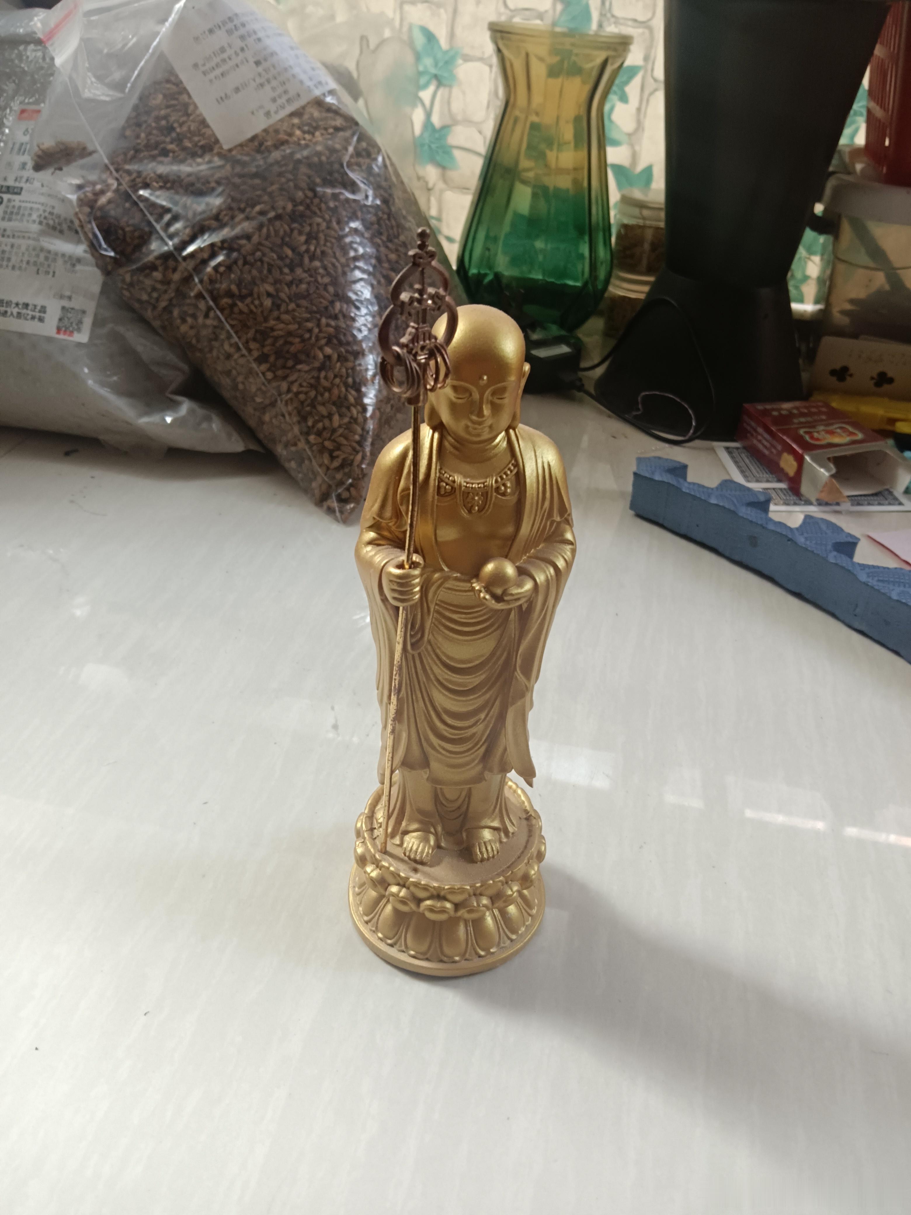 已经结缘出去了。 