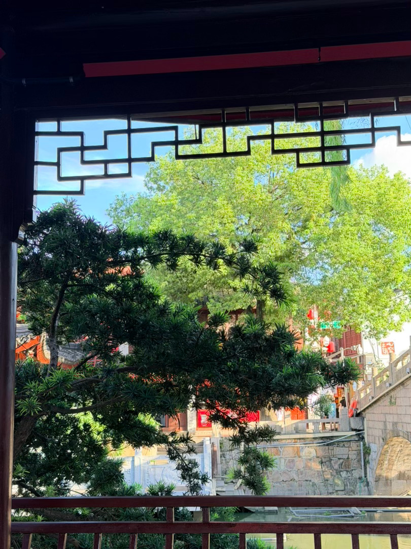 闲逛 