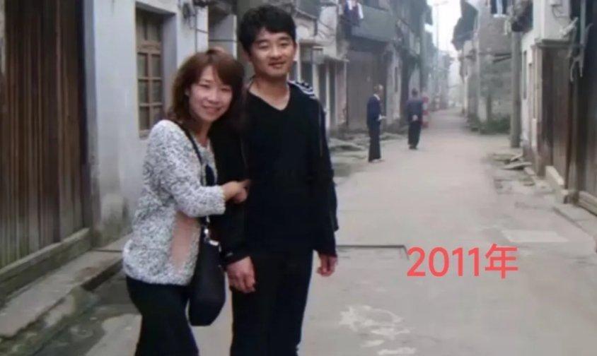 13年过去了，夫妻两的气色，真是越来越好了。有钱去旅游的果然会保养。 ​​​