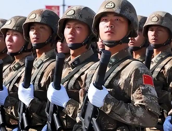一旦台海真动手，解放军将四面受敌？俄罗斯提醒，武统台湾真正杀招，根本不在战场，我