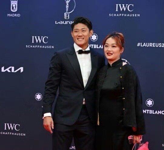 伤病猛如虎啊！张之臻好不容易跻身世界前50，如今因为伤病而休战，世界排名也已经跌