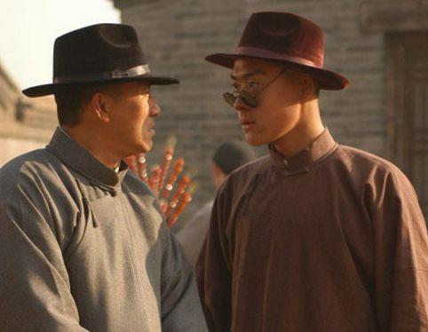 18年了，我们怀念《亮剑》，根本不是怀念打仗。
而是怀念李云龙身上那股我们弄丢了