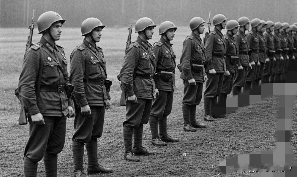 苏联近序号4空降师组建于1942年12月的莫斯科州卢贝列茨克区。

在完成组建的