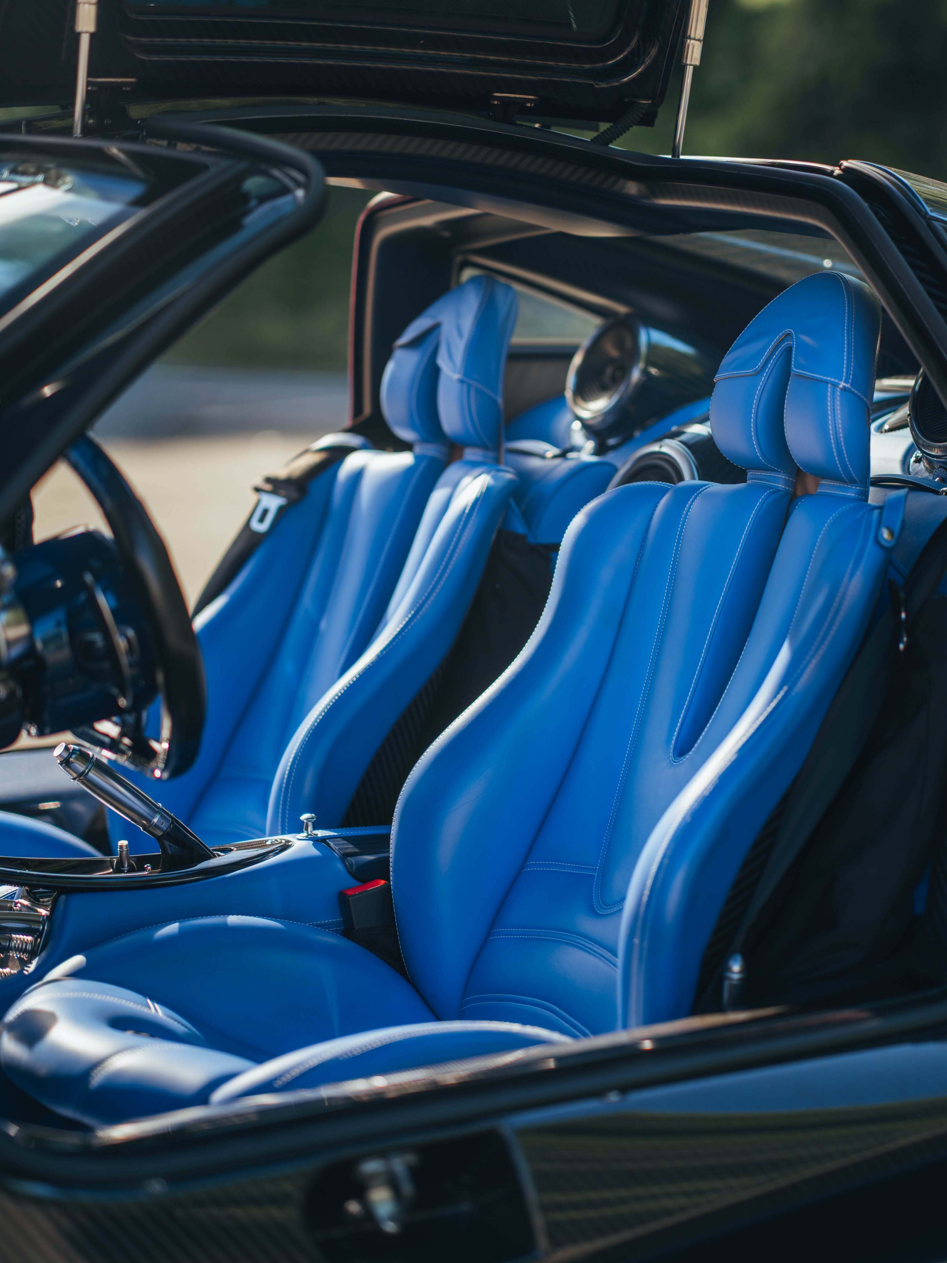 Pagani Huayra帕加尼帕加尼huayra 又是我非常推崇的蓝内饰！搭配
