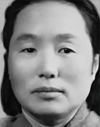 1950年夏天，几个穿军装的解放军战士站在王家院子里，问王学文，你家是不是收留过