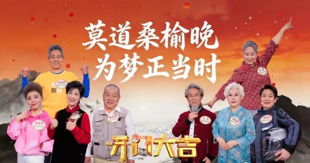 如此洋气的摆摊大爷你见过吗？姜永旗希望用流利的英语，让世界各地的游客了解家乡烟台