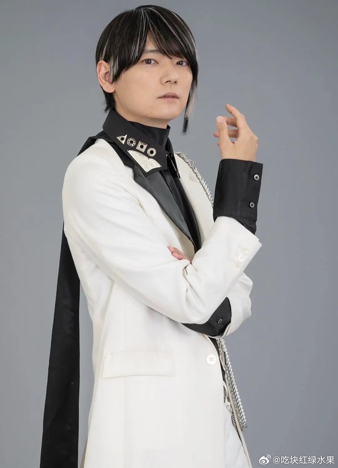 古川雄辉假面骑士定妆照来了 打几分。。。 ​​​