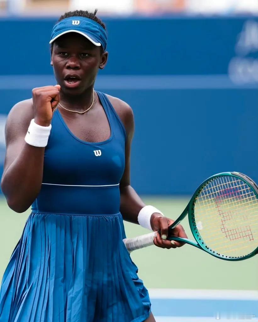 2026澳网 |女单第三轮，14号种子陶森以6-7(5)、7-5、3-6不敌17