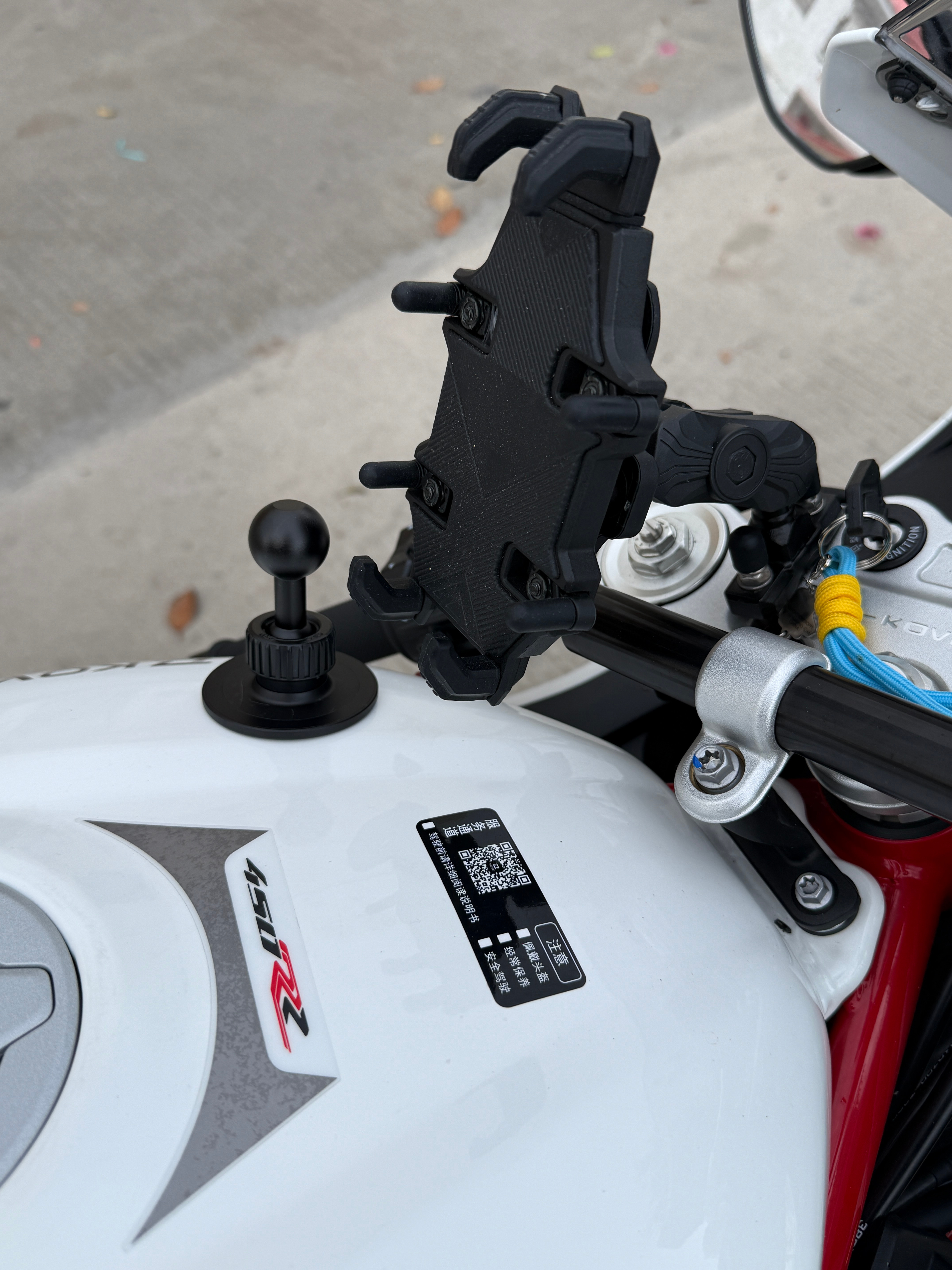 给oldboy 的骑士小伙伴带去一个新东西，换了一杯咖啡 中山·Old boy 