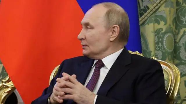 普京再次向欧洲发出战争威胁，这次暗示可能爆发核战争。"如果欧洲突然想和我们开战—