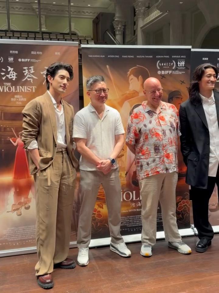 😲原来是媒体招待会 ​​​