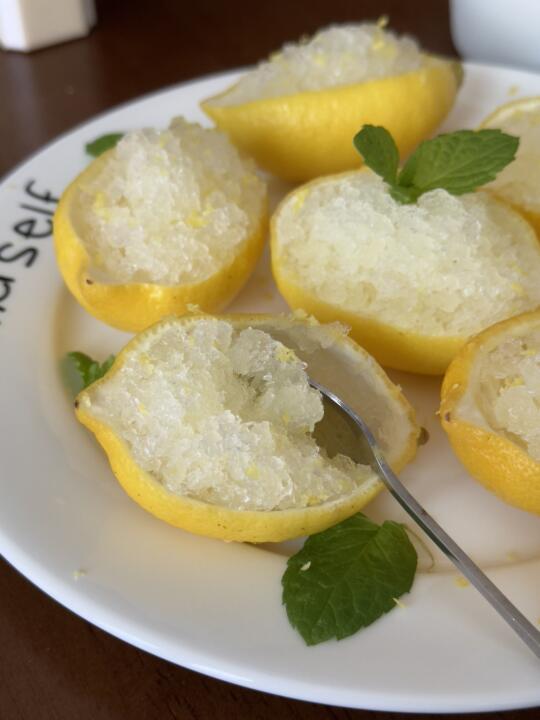🧊清爽一夏｜自制菠萝柠檬沙冰🍋