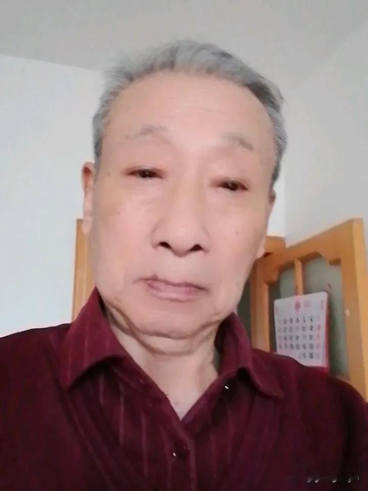 人生几十年，一瞬间活到九十一高令，老翁己满足了，当今身体活动尚可，生话自理，没有