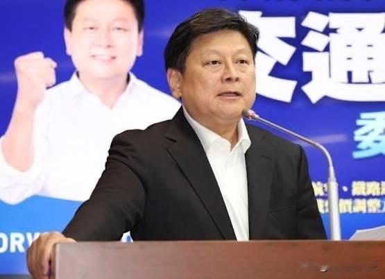 国民党党团总召今（14日）在脸书发文表示，毒油害台！赖当局不道歉，官员没有一个负