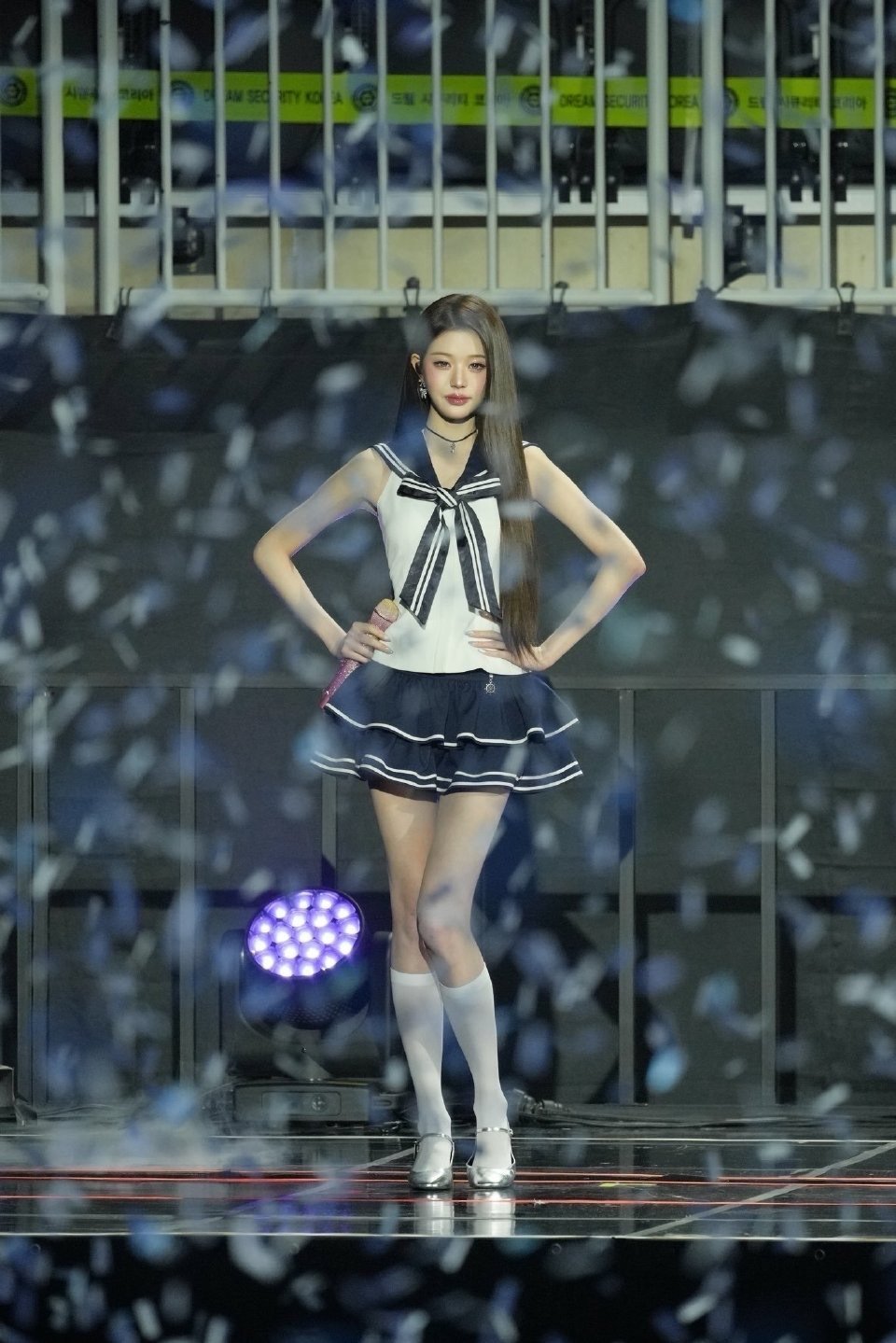 张元英水手服完全建模怪来者，这也太美了 