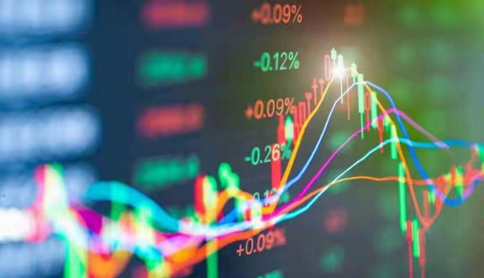 今天A股三大指数全线低开走低，个股又是一片普跌，这种场面是不是越看越熟悉？不管是