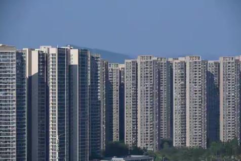 谁还在羡慕国外大片农场？国内遍地高楼难道是短板？看清国情才懂顶层布局！人多地少堆