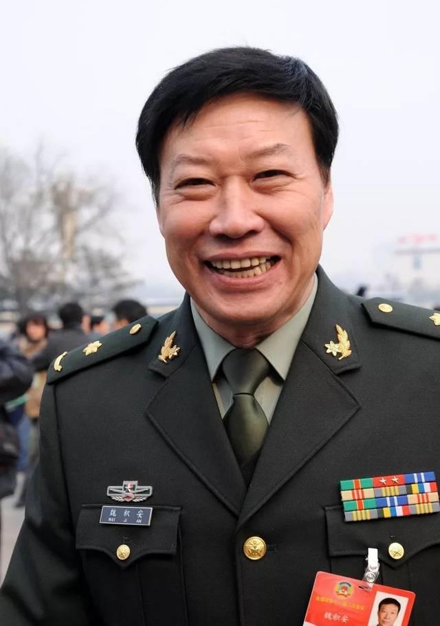 一次，魏积安家里来了很多农村亲戚，一住就是好几天，董贞琼热情招待，可等亲戚走后，