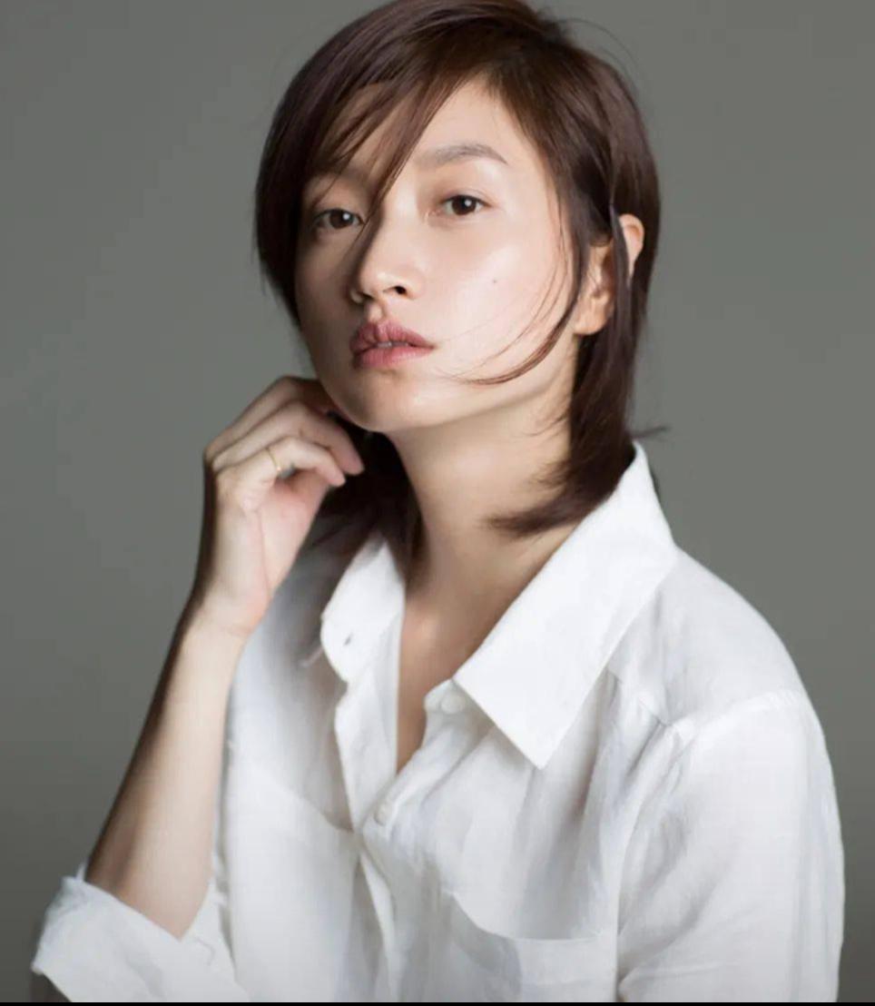 与沈佳妮婚变传闻真相大白刚1年，朱亚文近况曝光，宋佳真没说错娱乐 明星