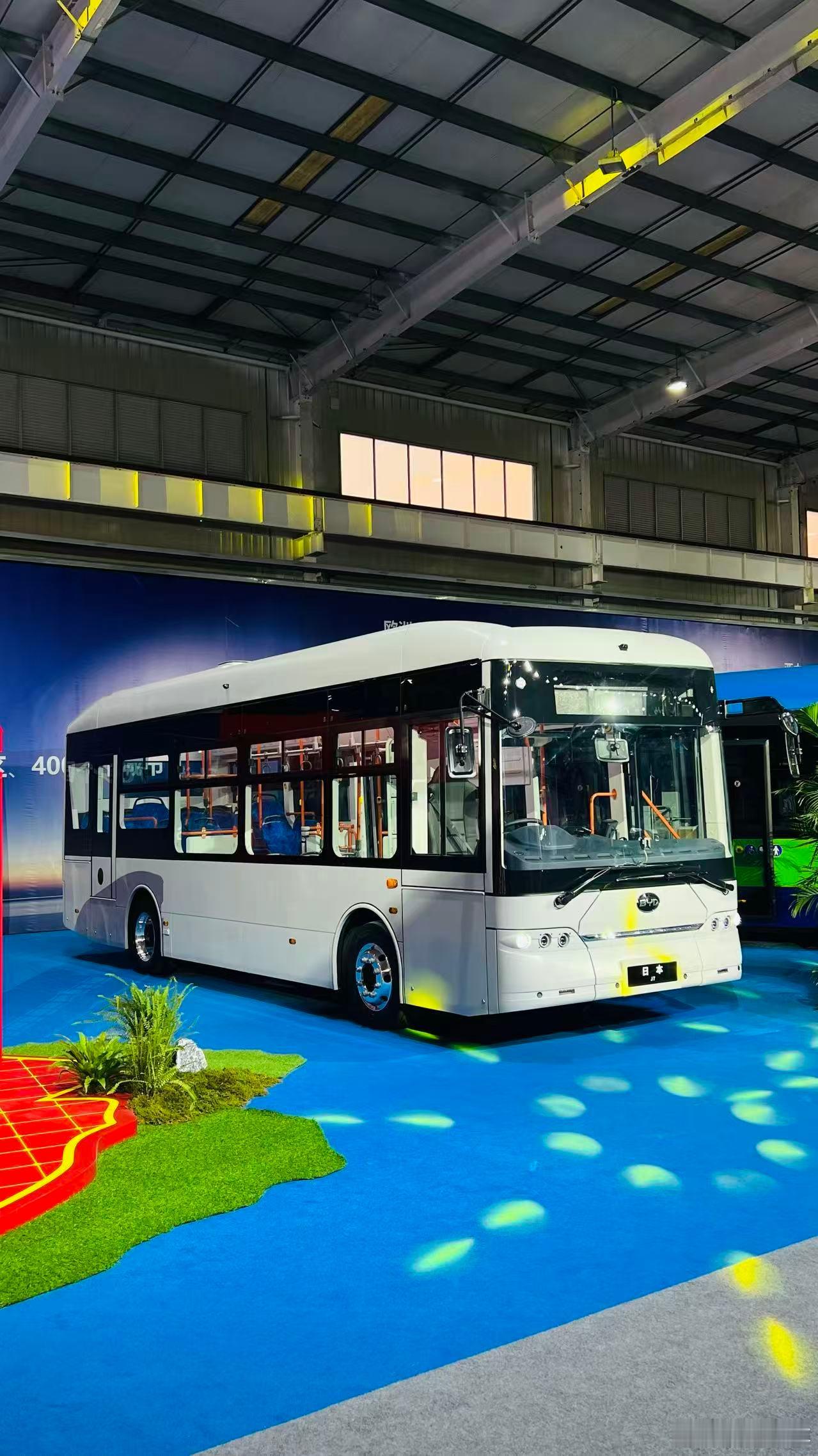 比亚迪e-Bus平台3·0 发布传统燃油客车统治商用车多年，如今比亚迪e-Bus