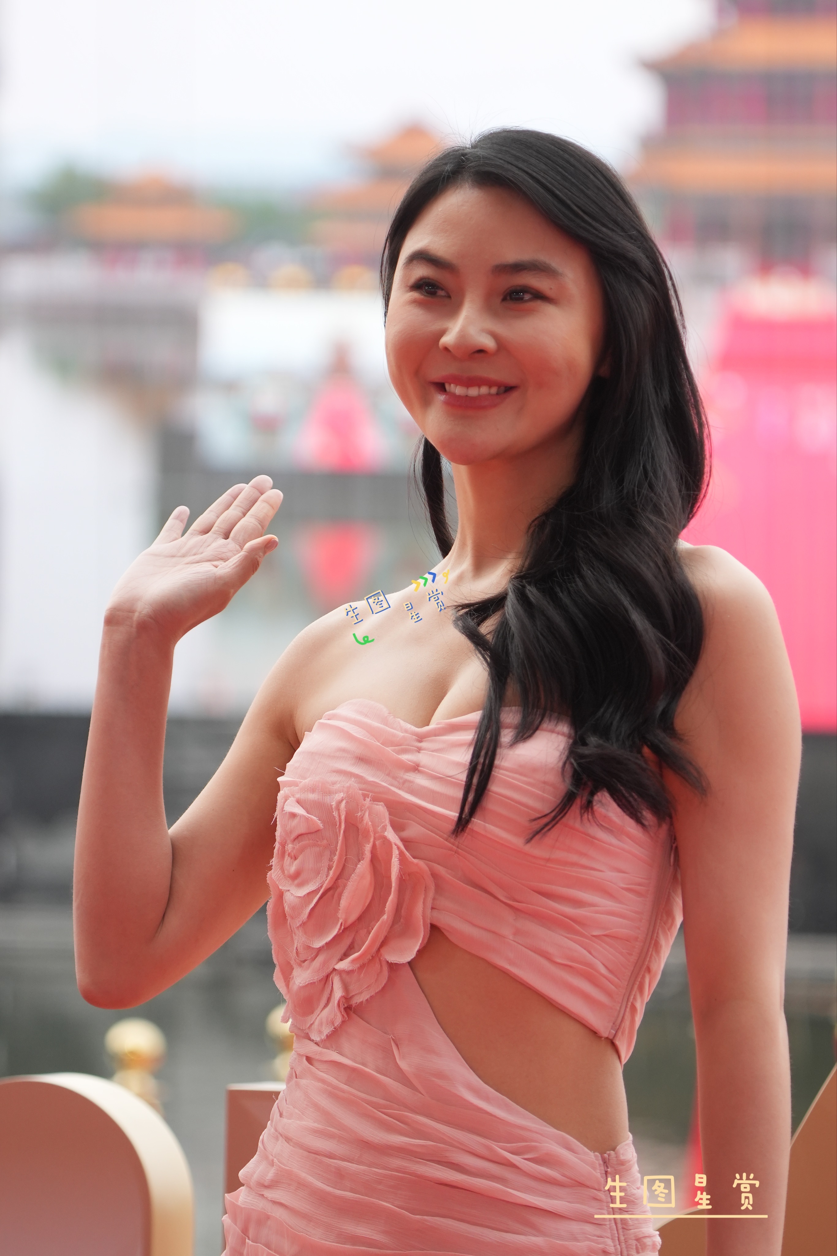 吴丹 陈米麒 汤宇薇×文荣奖红毯横店影视节 ​​​