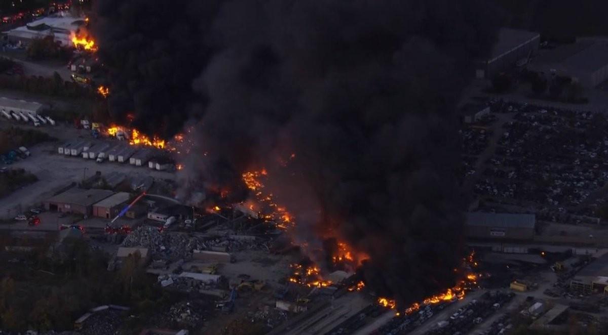 美国UPS 2976号货机空难调查：三十四年老飞机引发的惨剧
2025年11月4