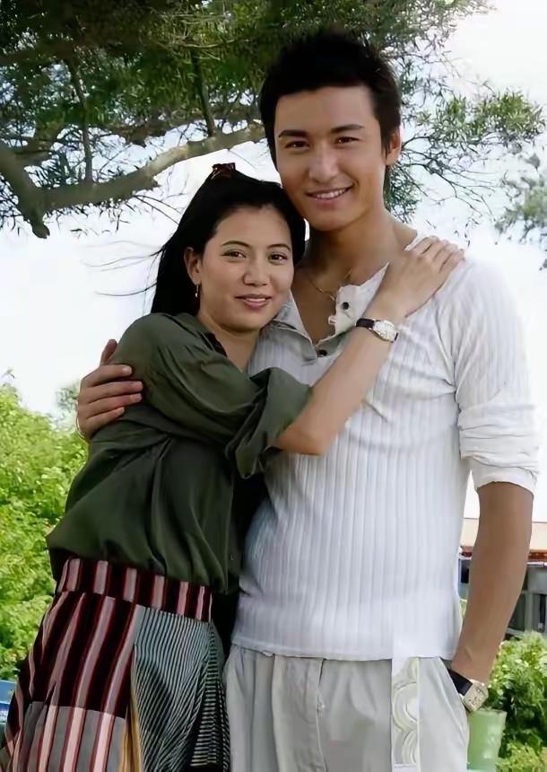 实话实说，如果他们当时两个人能够在一起，绝对是娱乐圈内的一段佳话，神仙眷侣。