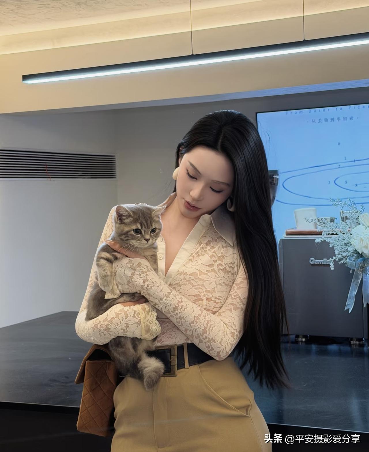 五十岁女人能穿细跟高跟鞋吗职场穿搭技巧分享！无不良引导！