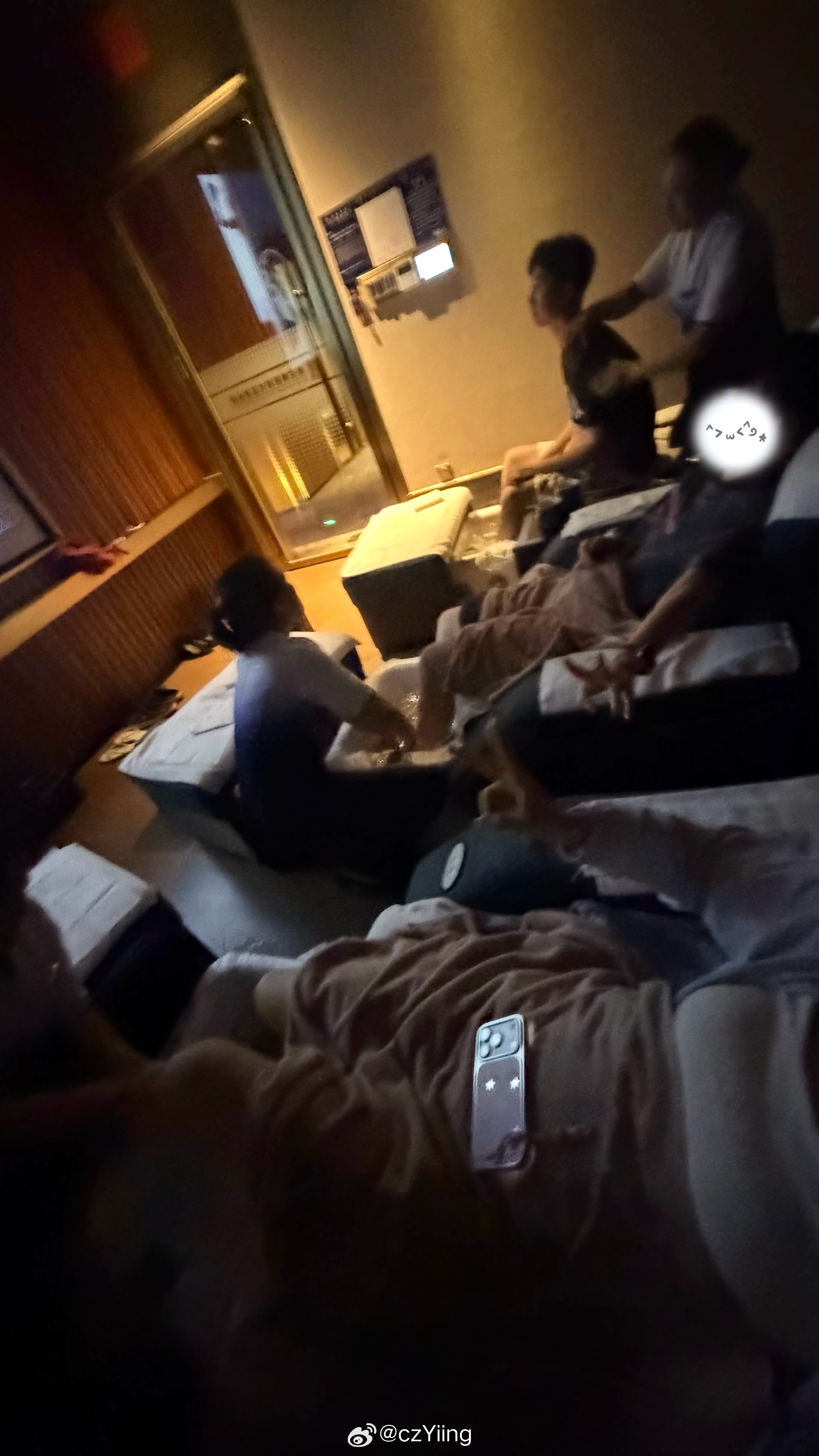 忙碌一周两个早上7 8点开车去总行 然后周末还要培训上班 一天直落 培训的时候跑