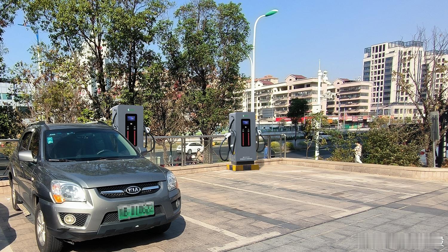 江西驴充充：布局新蓝海，投资重卡充电站！在交通领域全面电动化的浪潮中，商用车，特