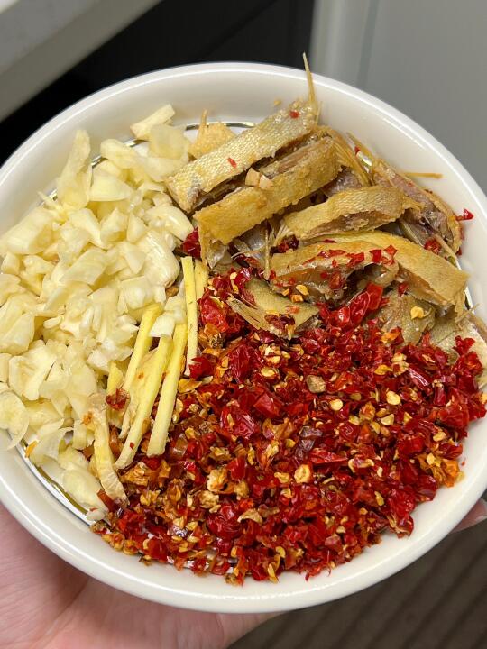 一时分不清谁是主角，旗鼓相当啊…