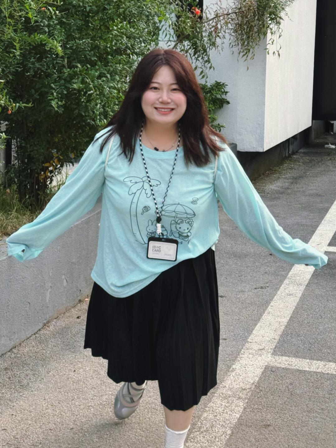 160斤、胖女孩和这件薄荷绿罩衫🔒了