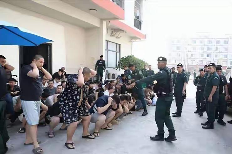 联合国代表当众戳穿！柬埔寨电诈抓捕两万人，幕后核心大佬无一落网！
 


7月3