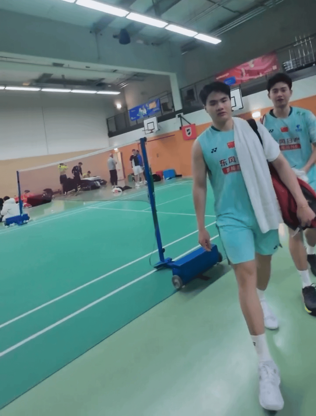 捡到一点我家福娃们 