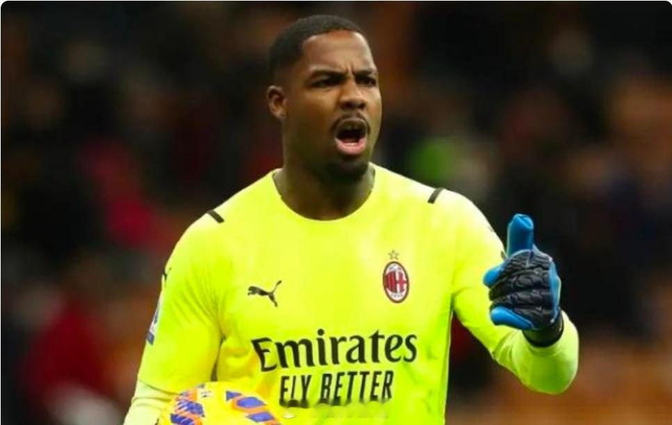 AC米兰接近与迈尼昂续约 红黑军团留住主力门将根据意大利足球记者斯基拉的报道，A