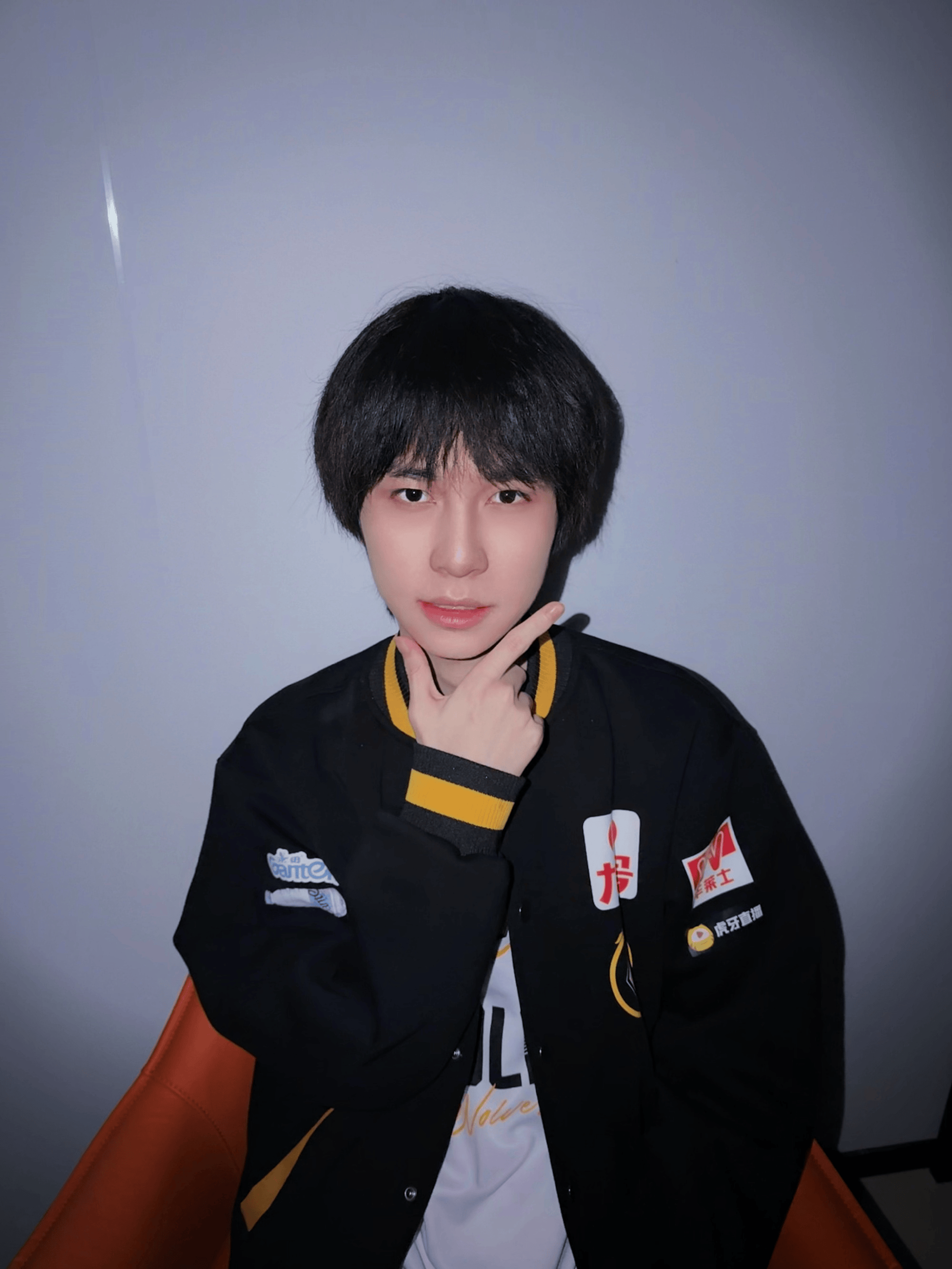 道崽发文：生活还要继续，我的路还有很长，希望大家早点睡