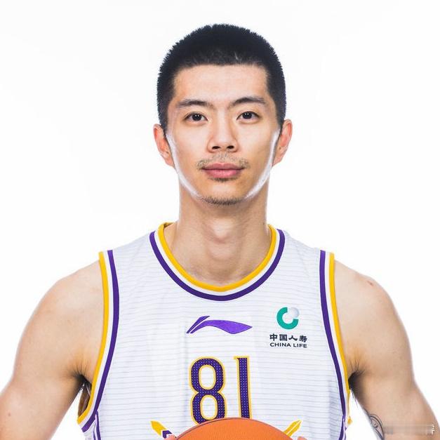 《跟往事干杯》常规赛最后一战，已突破历史成就渴望的宁波队战胜北控，亲手掩上北控晋