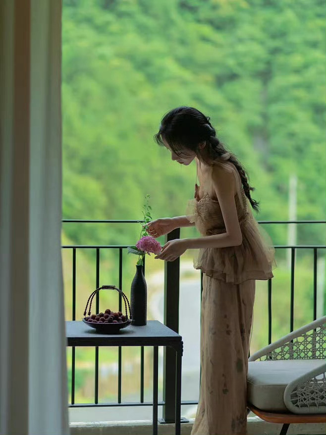 不想做的事，可以不做，不想见的人，可以不见。你的人生不是用来讨好别人，而是用来善