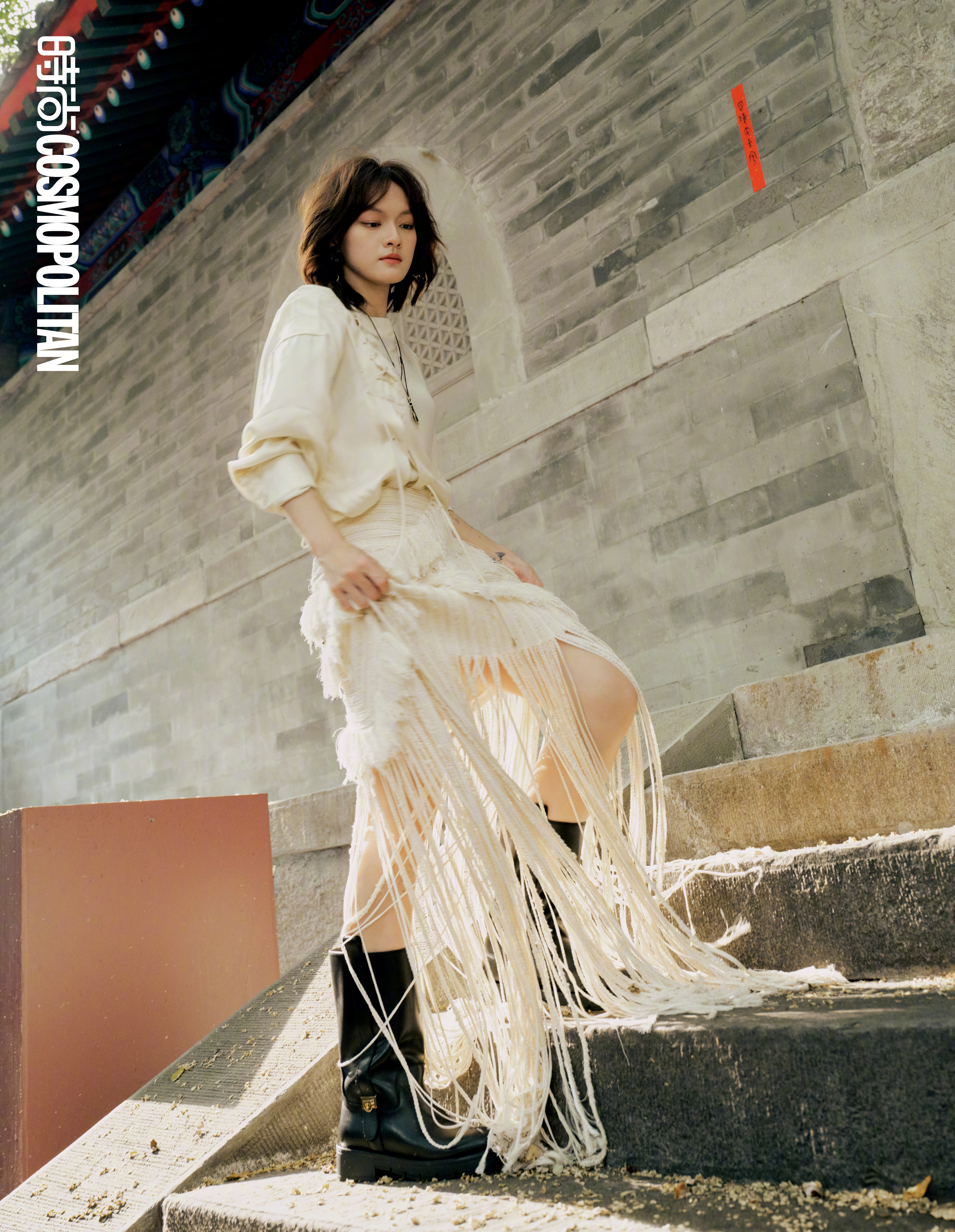 文淇登上时尚 COSMO 十一月刊 文淇COSMO定格刹那大片 主流五大女刊封面