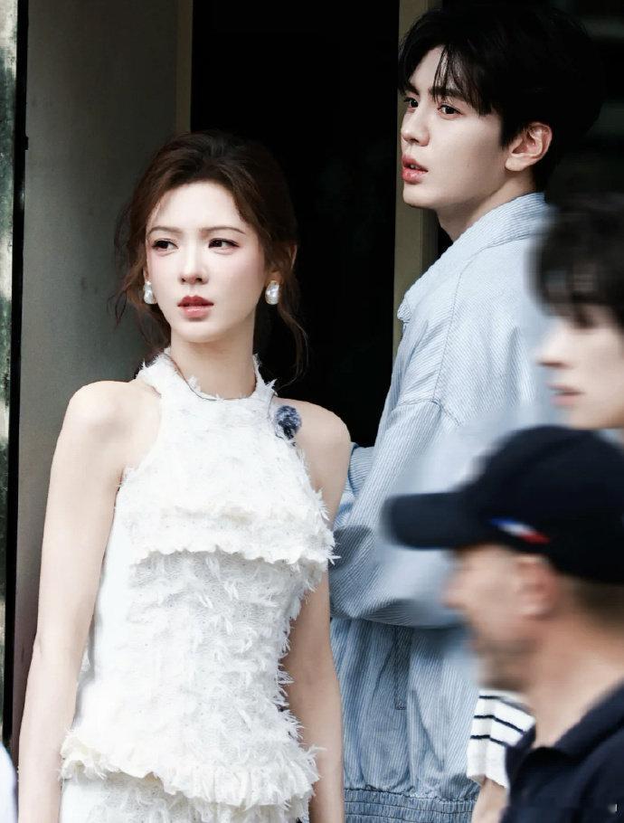 张予曦毕雯珺上恋综我是同意的 内娱自然派CP天花板非他俩莫属！剧里甜到齁，剧外更