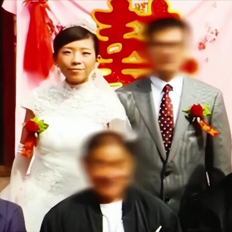 2020年，在电视台的帮忙下，来自河南安阳的上海交大女博士杨楠，终于见到了她失踪
