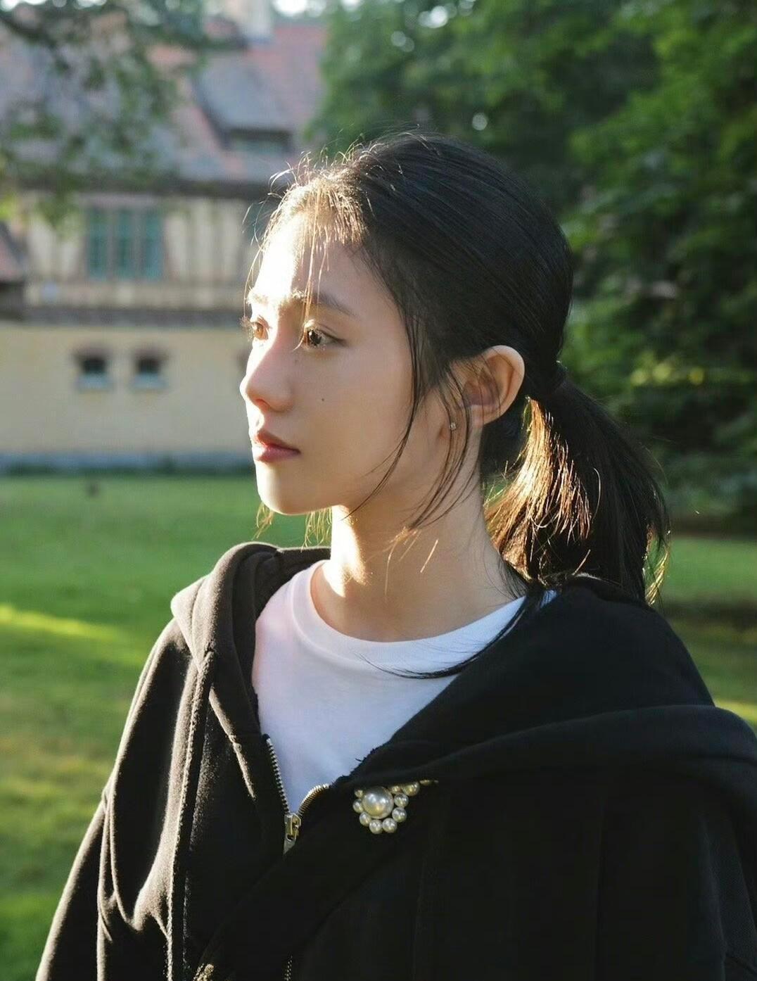 不是，这对耳钉真的没救过刘浩存的命吗 ​​​