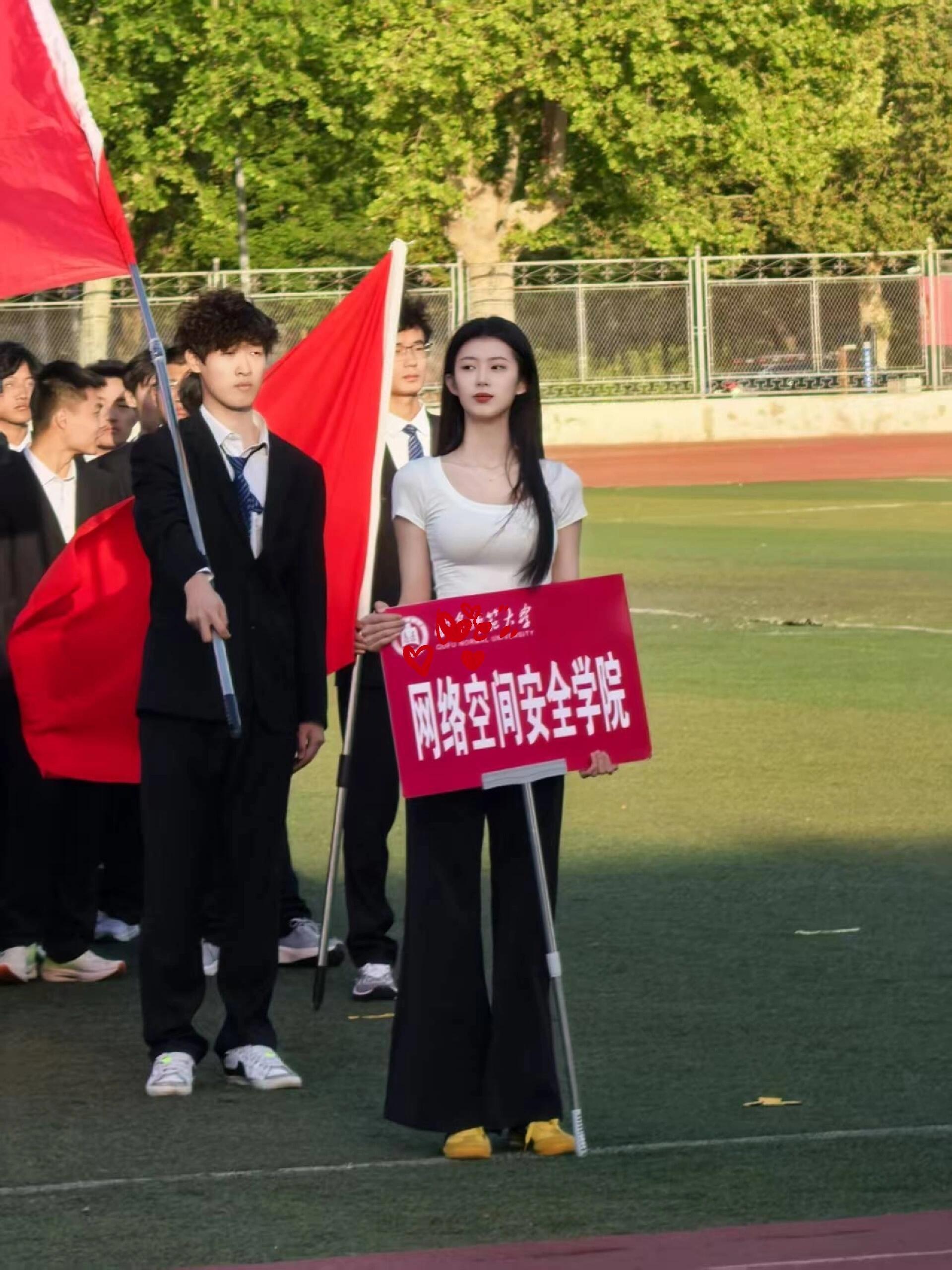 178/48  现在的学生质量都这么高吗？ ​​​